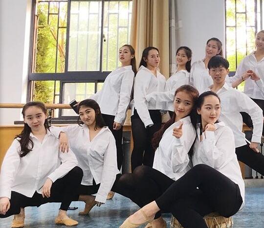 河南省技工学校舞蹈专业可以考哪些大专？