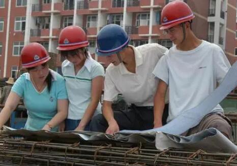 河南省技工学校建筑工程技术就业市场如何？